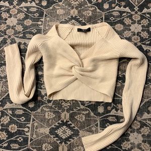 LULUs cropped cream top!